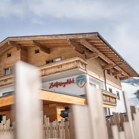 Apartment Zwölferkogelblick Saalbach-Hinterglemm